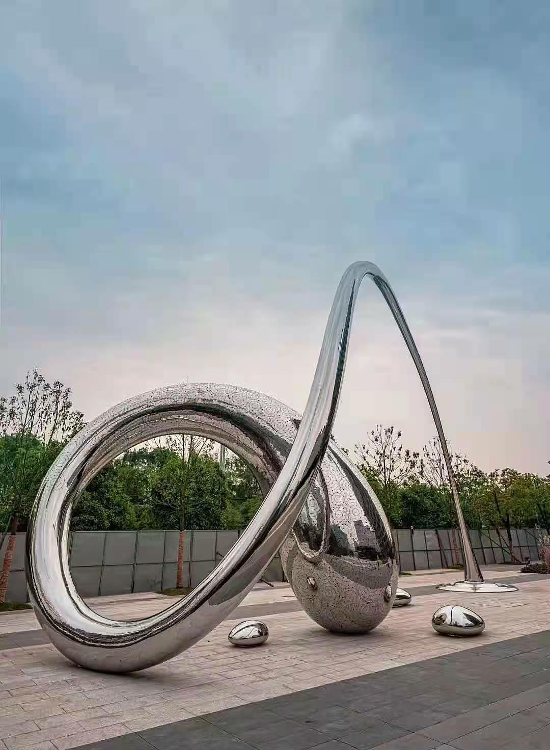 公园景观小品雕塑 为城市绿洲注入艺术灵魂